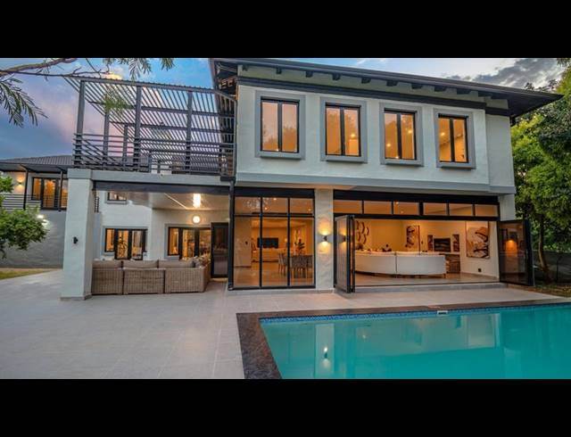 4 BEDROOM HOUSE FOR SALE IN MIDSTREAM ESTATE